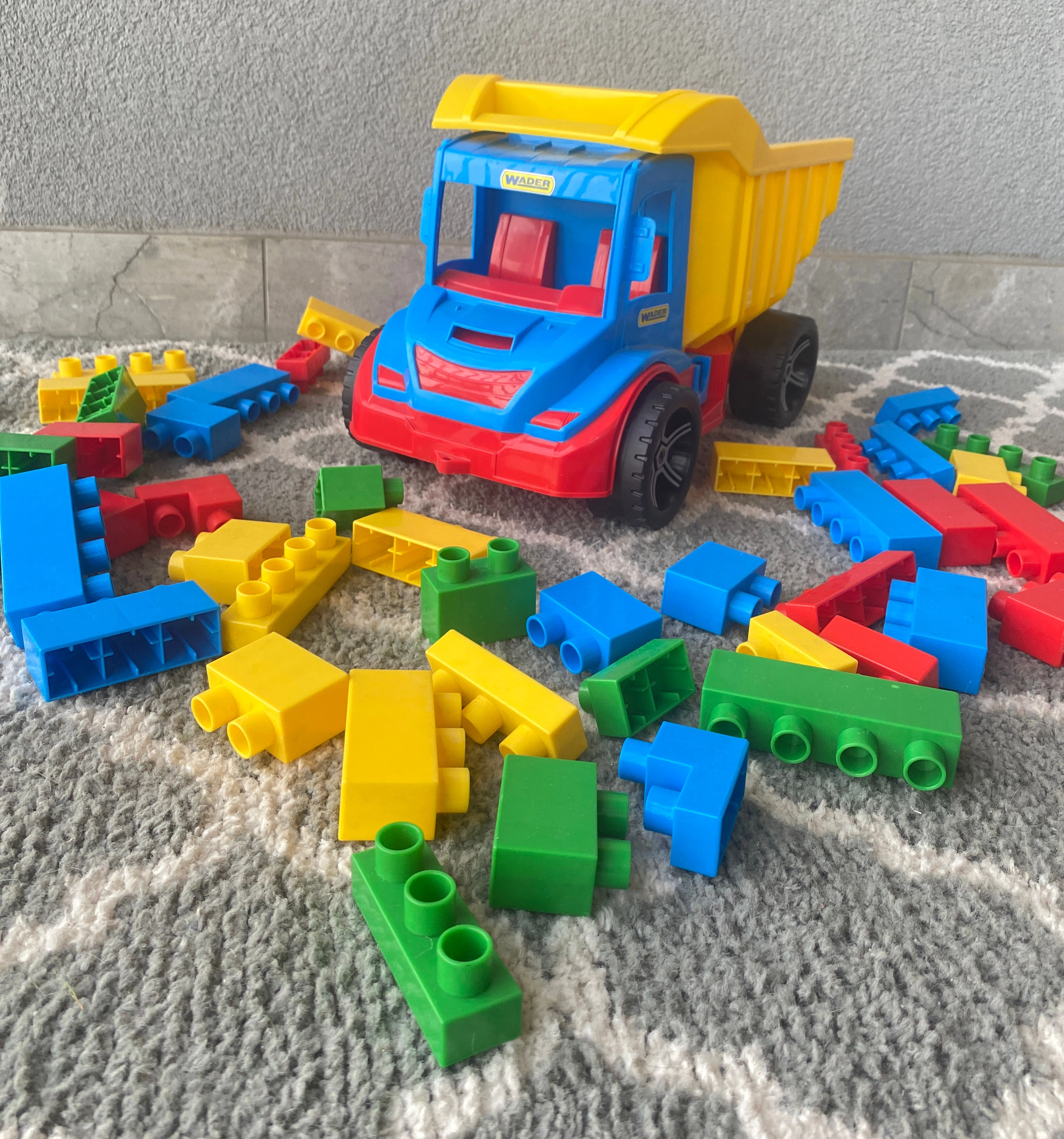 Multi truck